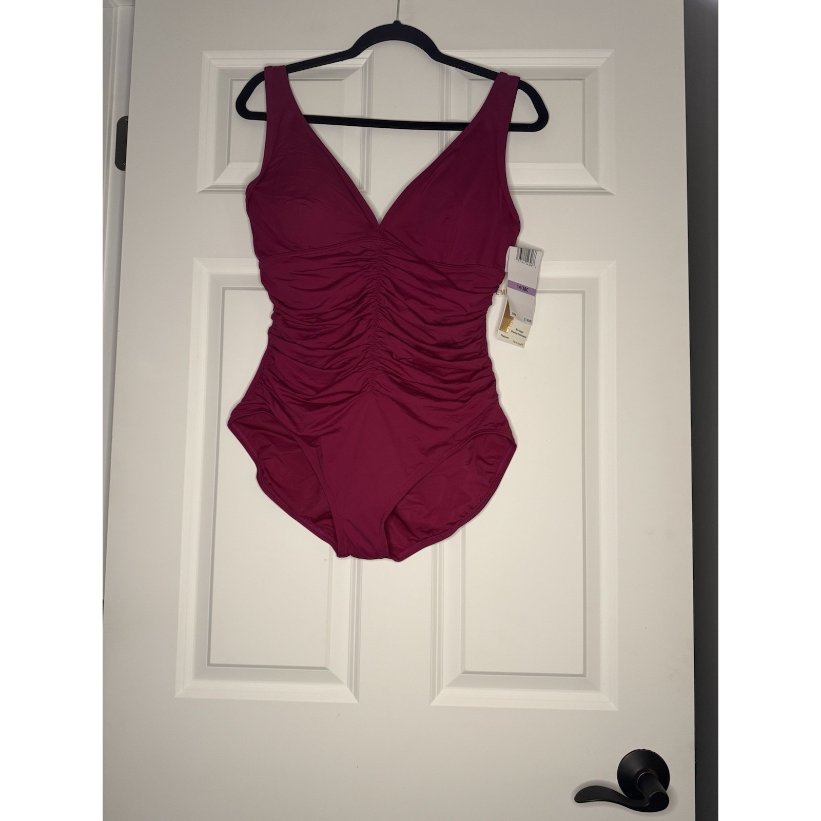 Contours By Coco Reef Solitaire V Neck Bra One Piece Swimsuit 14/38c Nwt 138